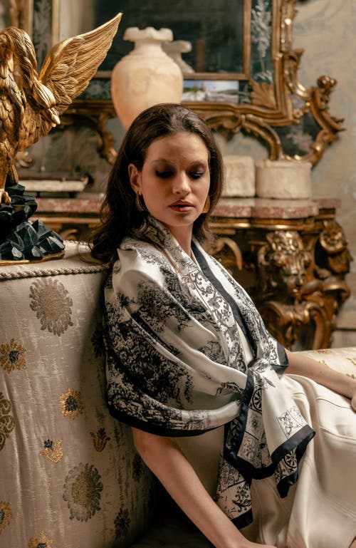 Elizabetta Toile In Black