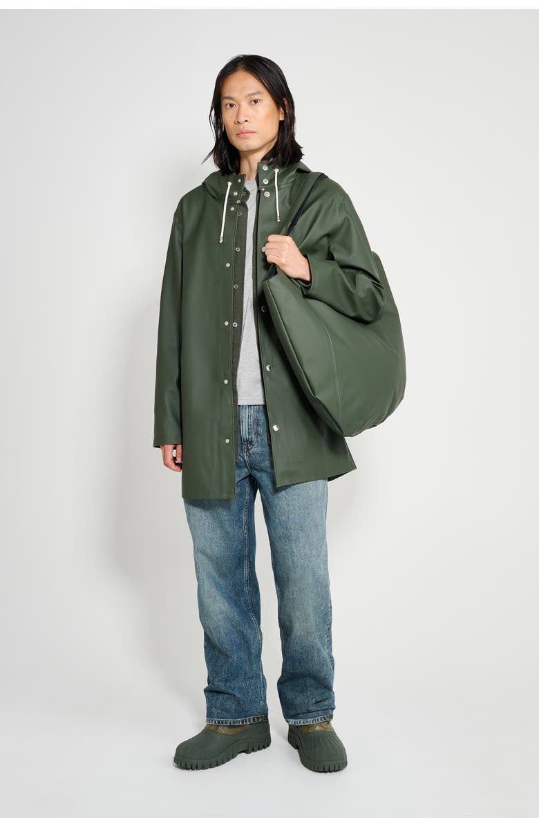 Stutterheim Stockholm Long Sleeve Hooded Raincoat, Alternate, color, Green