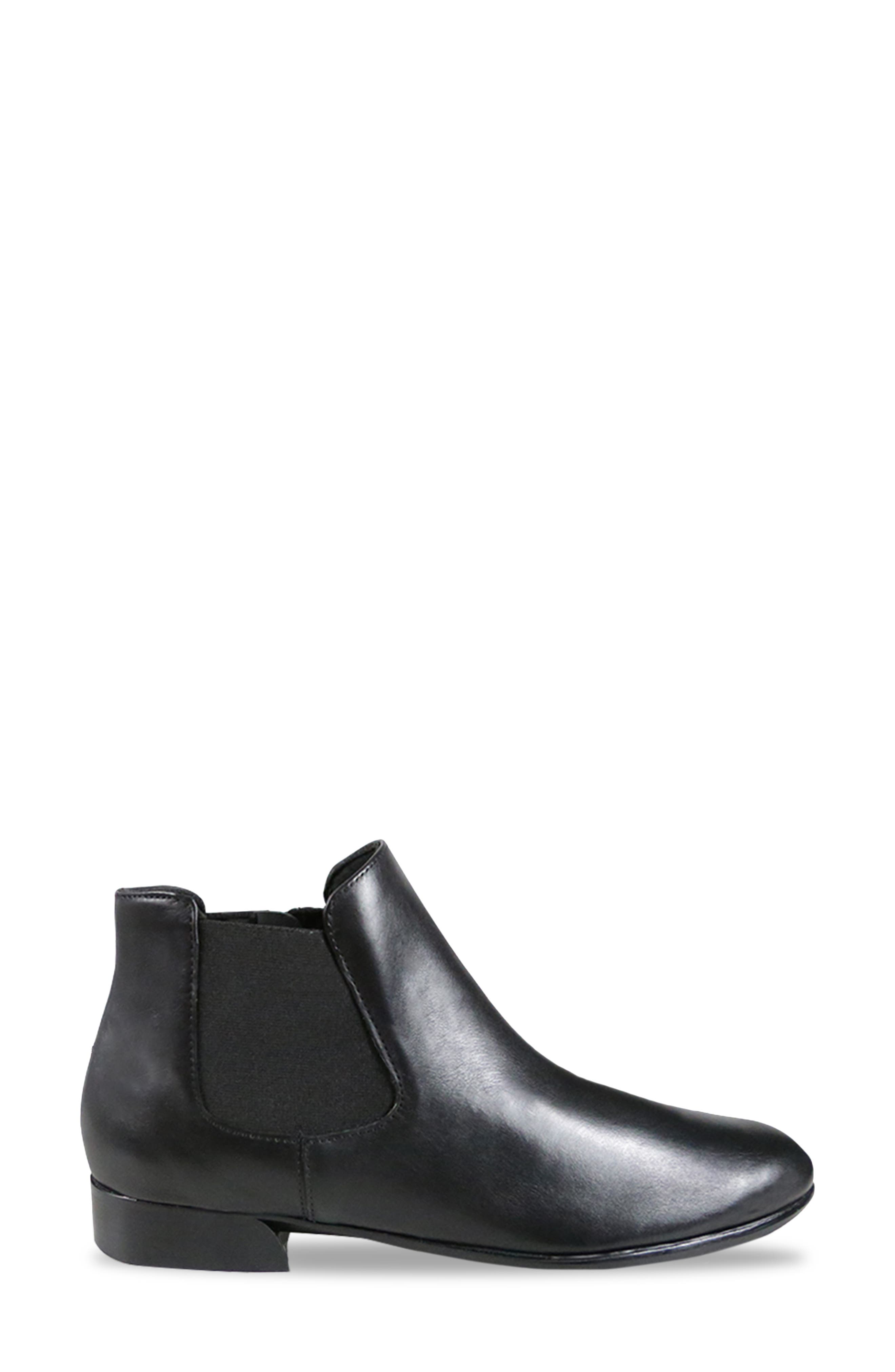 Munro Cate Water Resistant Chelsea Boot, Alternate, color, 