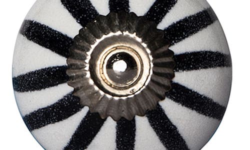 Kinetic 8-pack Knobs In Black White Stripe