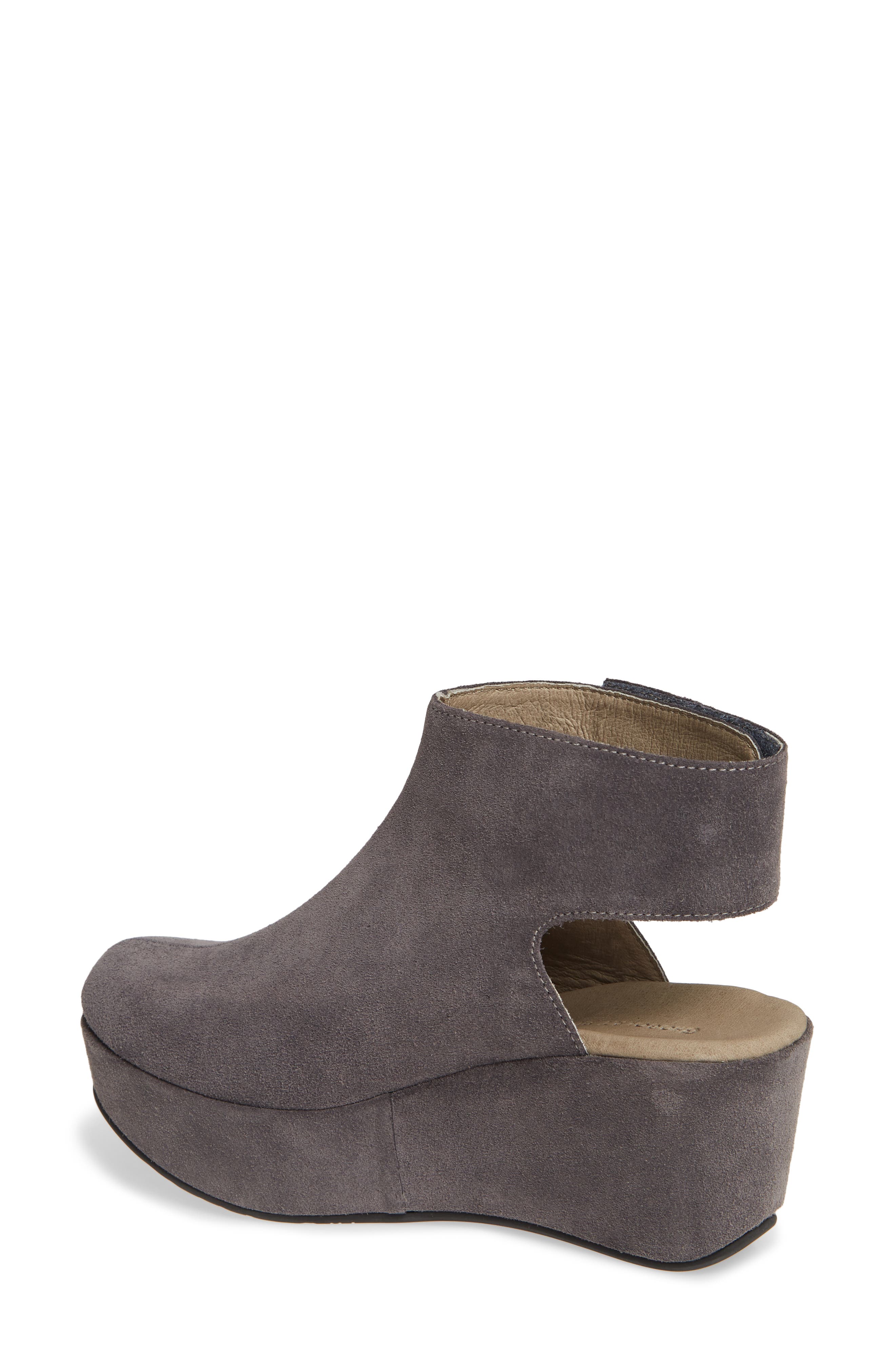 Chocolat Blu Yola Wedge Bootie, Alternate, color, 