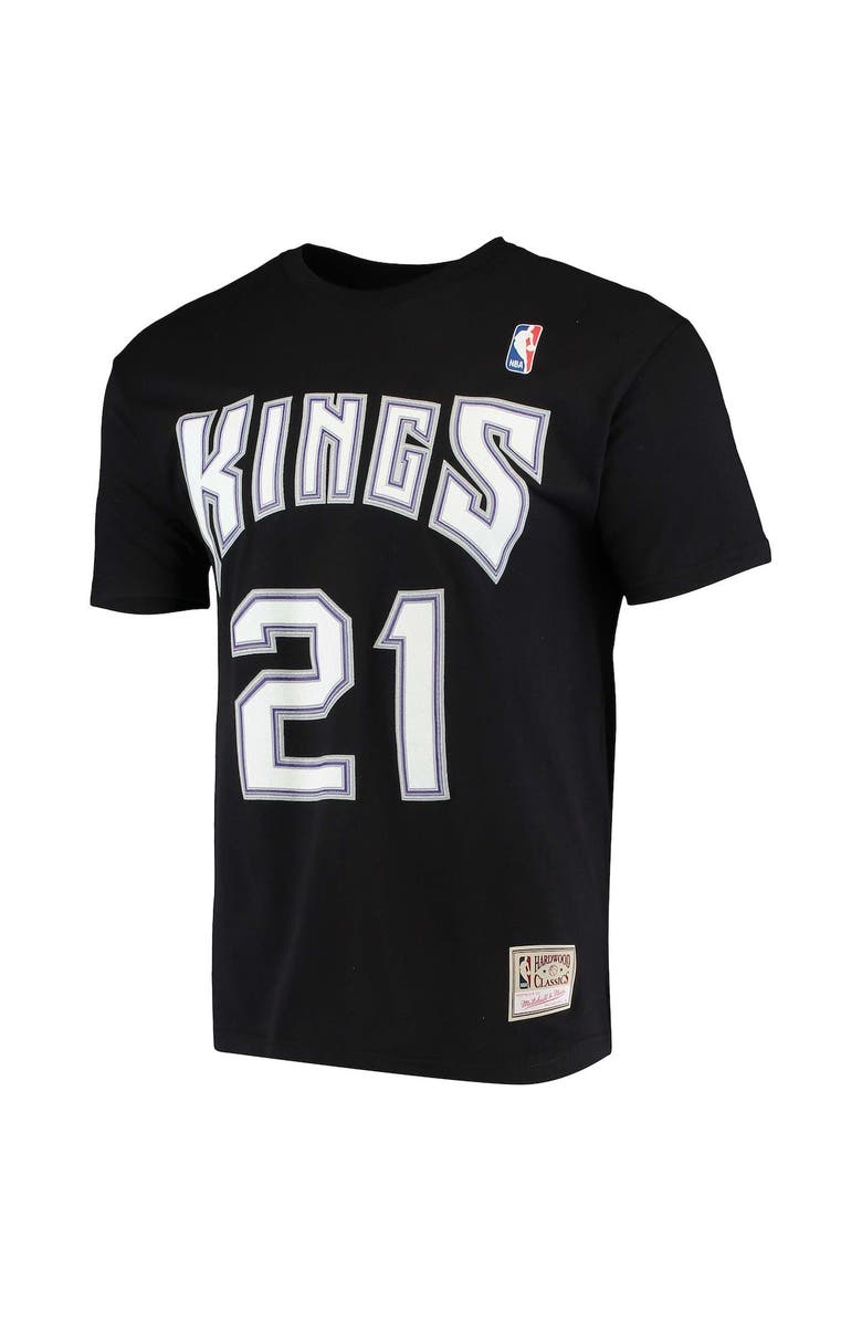 Mitchell & Ness Men's Mitchell & Ness Vlade Divac Black Sacramento Kings Hardwood Classics Stitch Name & Number T-Shirt, Alternate, color, 