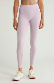 On 7/8 Performance Tights
