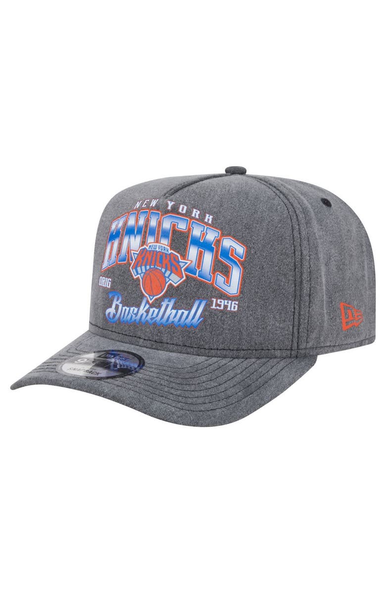 New Era Men's New Era Charcoal New York Knicks Throwback Washed Pre-Curved 9FIFTY Snapback Hat, Main, color, Charcoal