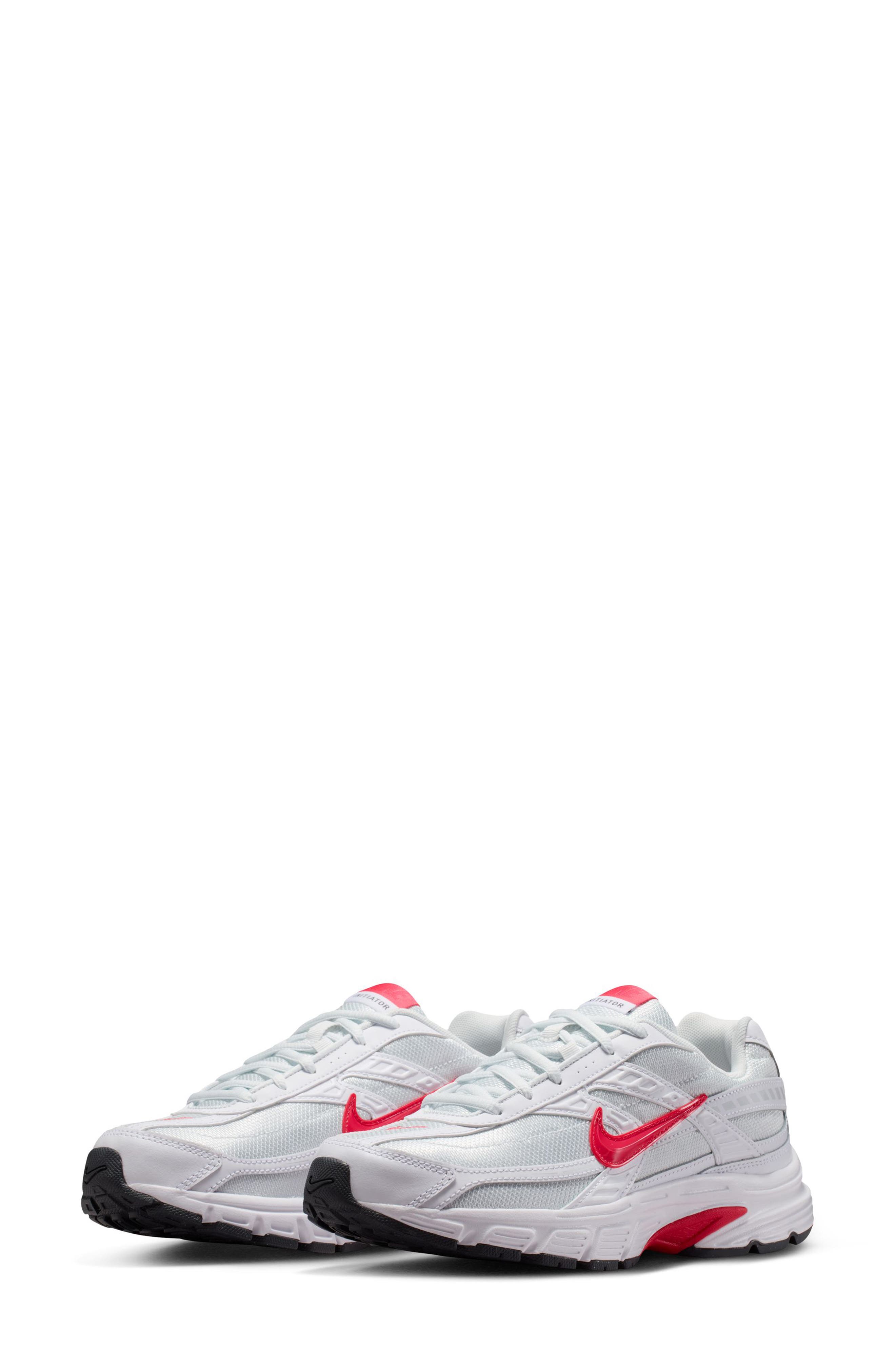 WHITE/ OFFWHITE