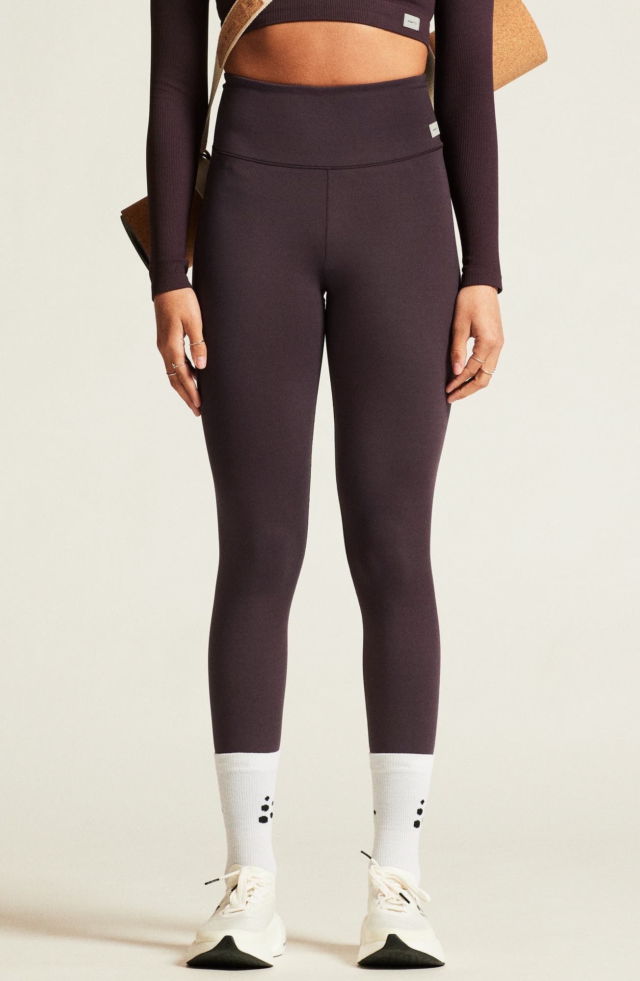 DARK PLUM