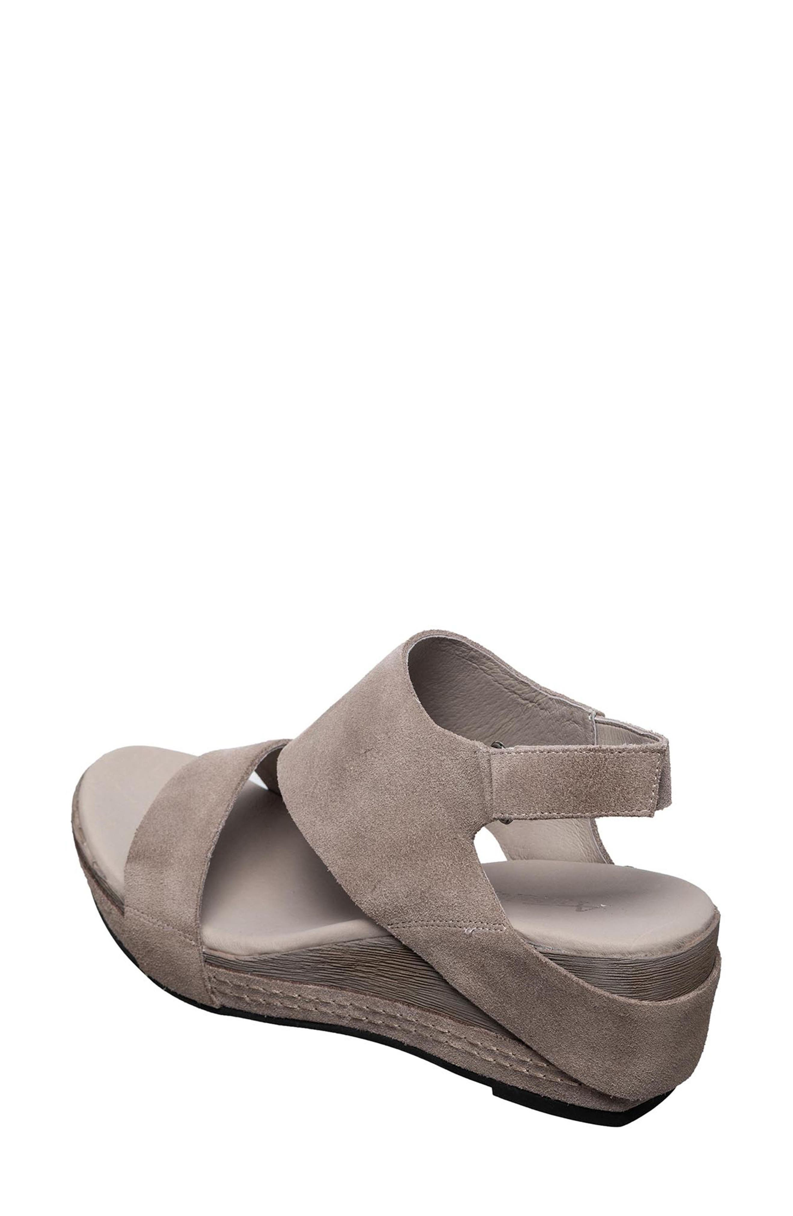 ANTELOPE Dotty Slingback Sandal, Alternate, color, 