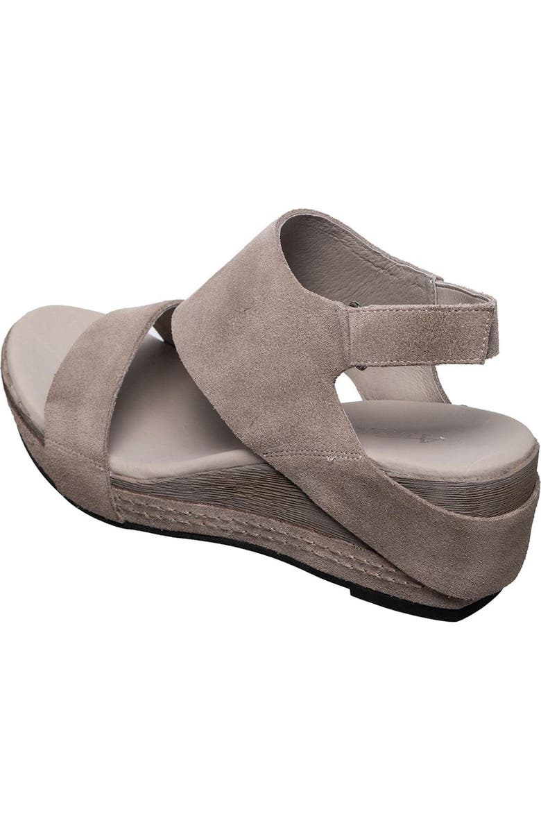 ANTELOPE Dotty Slingback Sandal, Alternate, color,