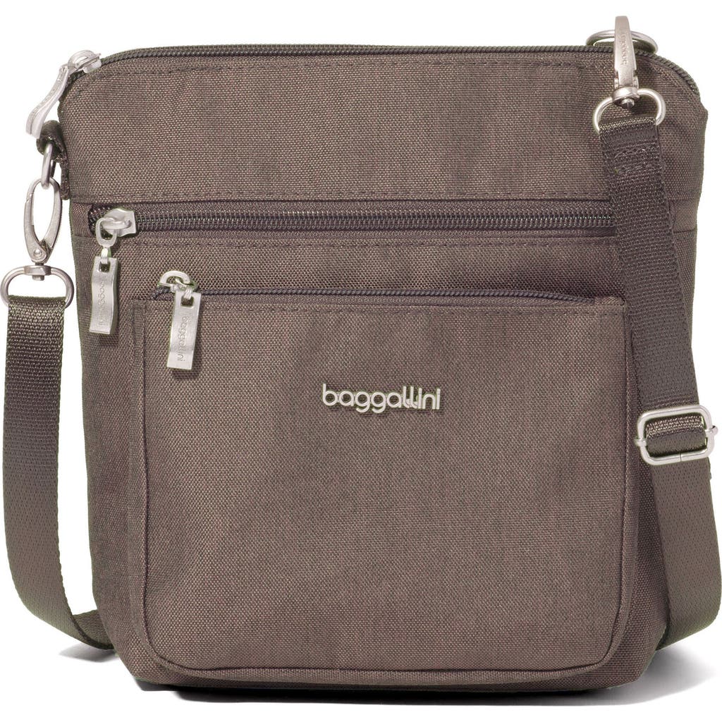 Baggallini Modern Pocket Crossbody Bag
