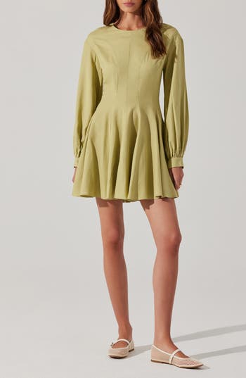 Astr The Label Elowyn Long Sleeve Mindress In Green
