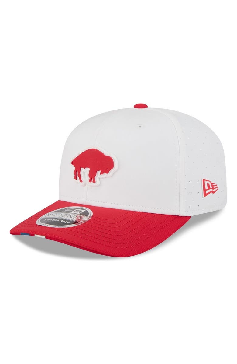 New Era Men's New Era  White/Red Buffalo Bills 2025 NFL Training Camp Throwback Logo 9SEVENTY Adjustable Hat, Main, color, 