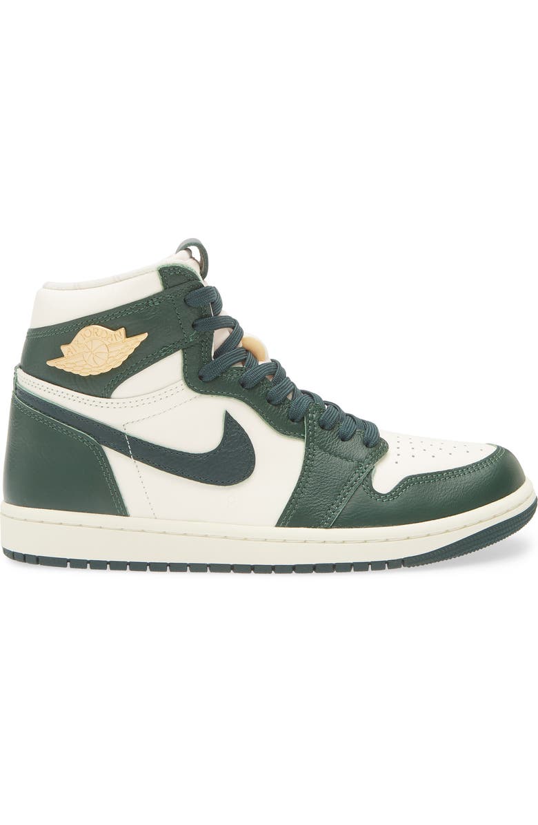 Jordan Air Jordan 1 Retro High Basketball Sneaker, Alternate, color, Pale Ivory/ Green/ Fir/ Milk