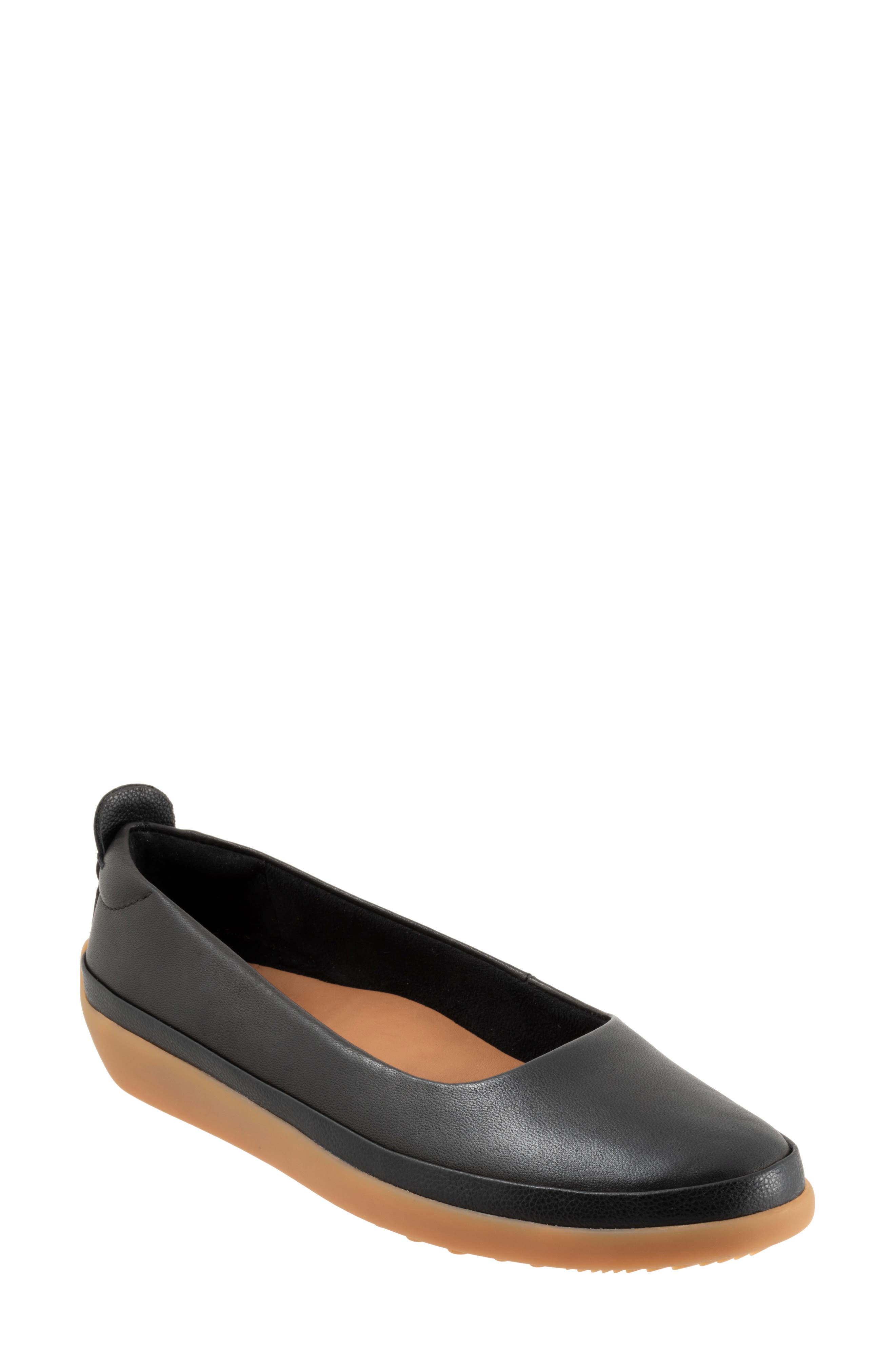 SoftWalk® Disa Flat in Black 