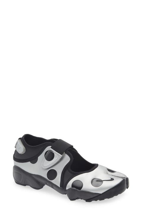 Air Rift Breathe Sneaker (Women)