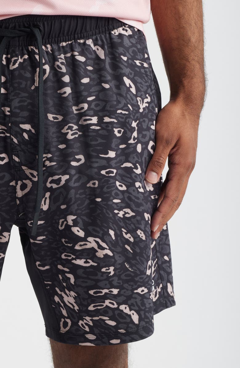 SANTO STUDIO Tempo Tech Shorts, Alternate, color, Black