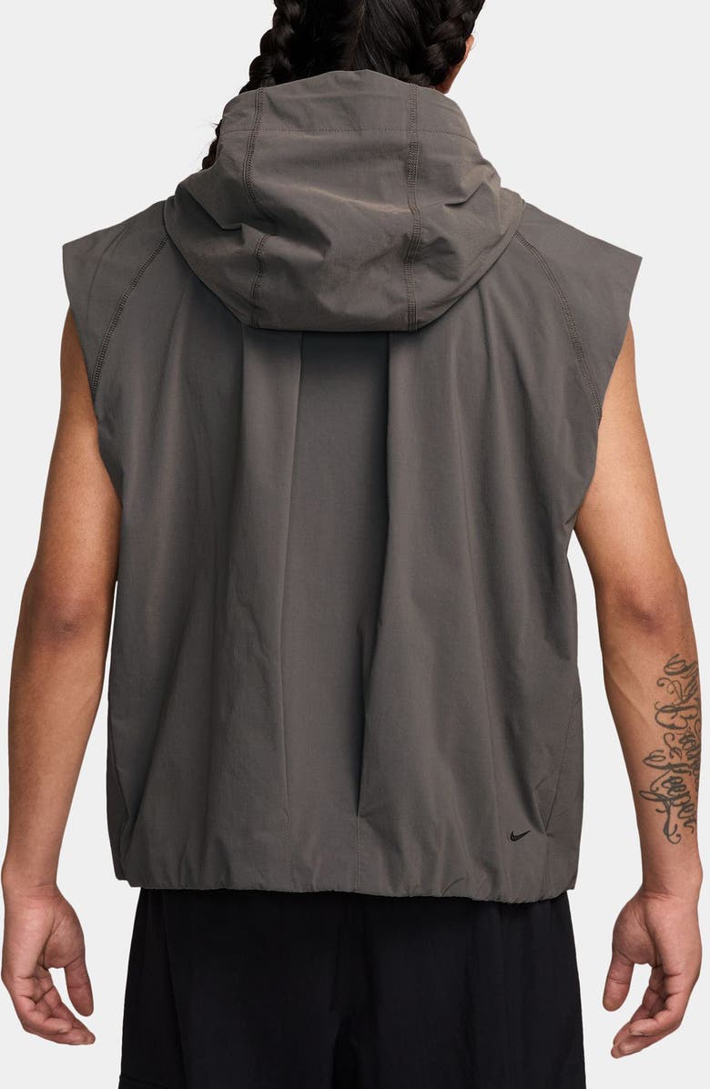 Nike Tech Ergonomic Vest, Alternate, color, Cave Stone/ Black