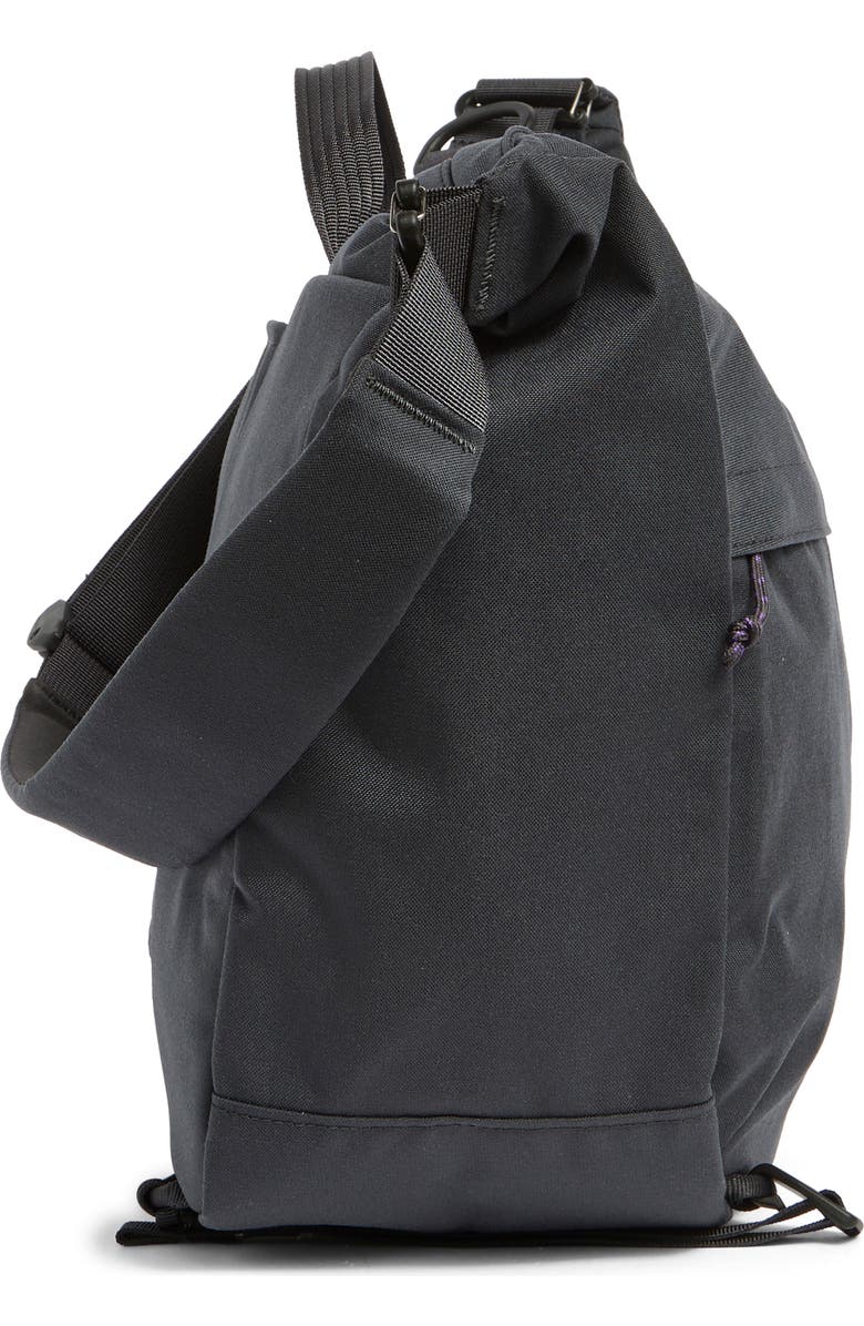 Fjällräven Farden Water Resistant Crossbody Bag, Alternate, color, Coal Black