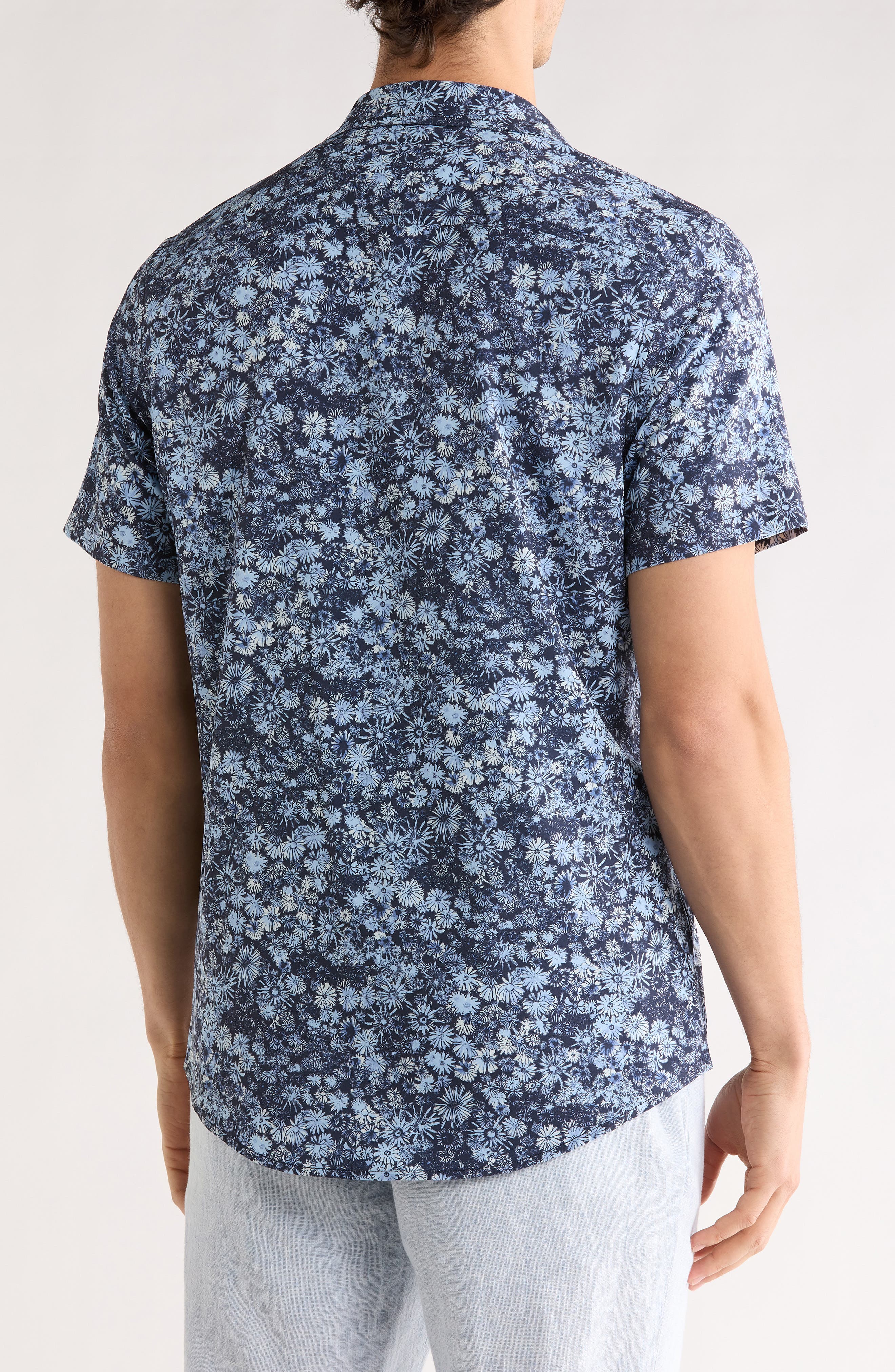 Field Floral Performance Short Sleeve Shirt - image 4