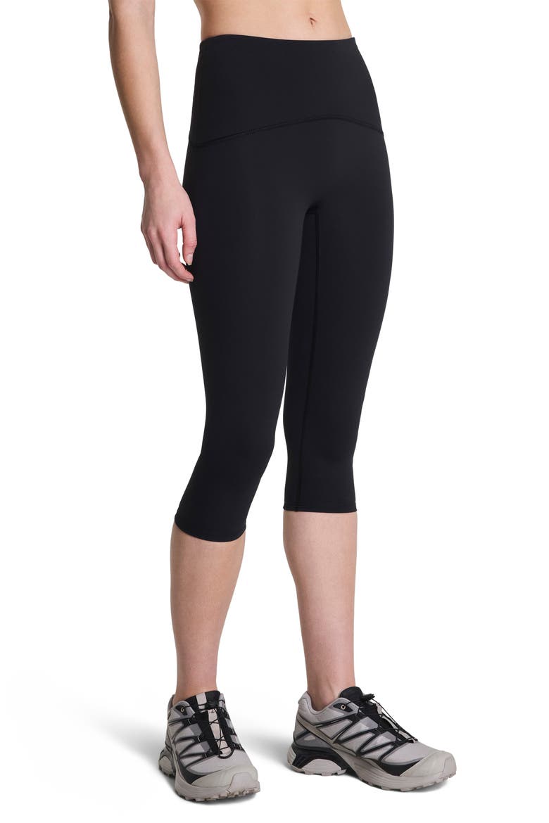SPANXshape™ Booty Boost® Crop Leggings, Alternate, color, VERY BLACK