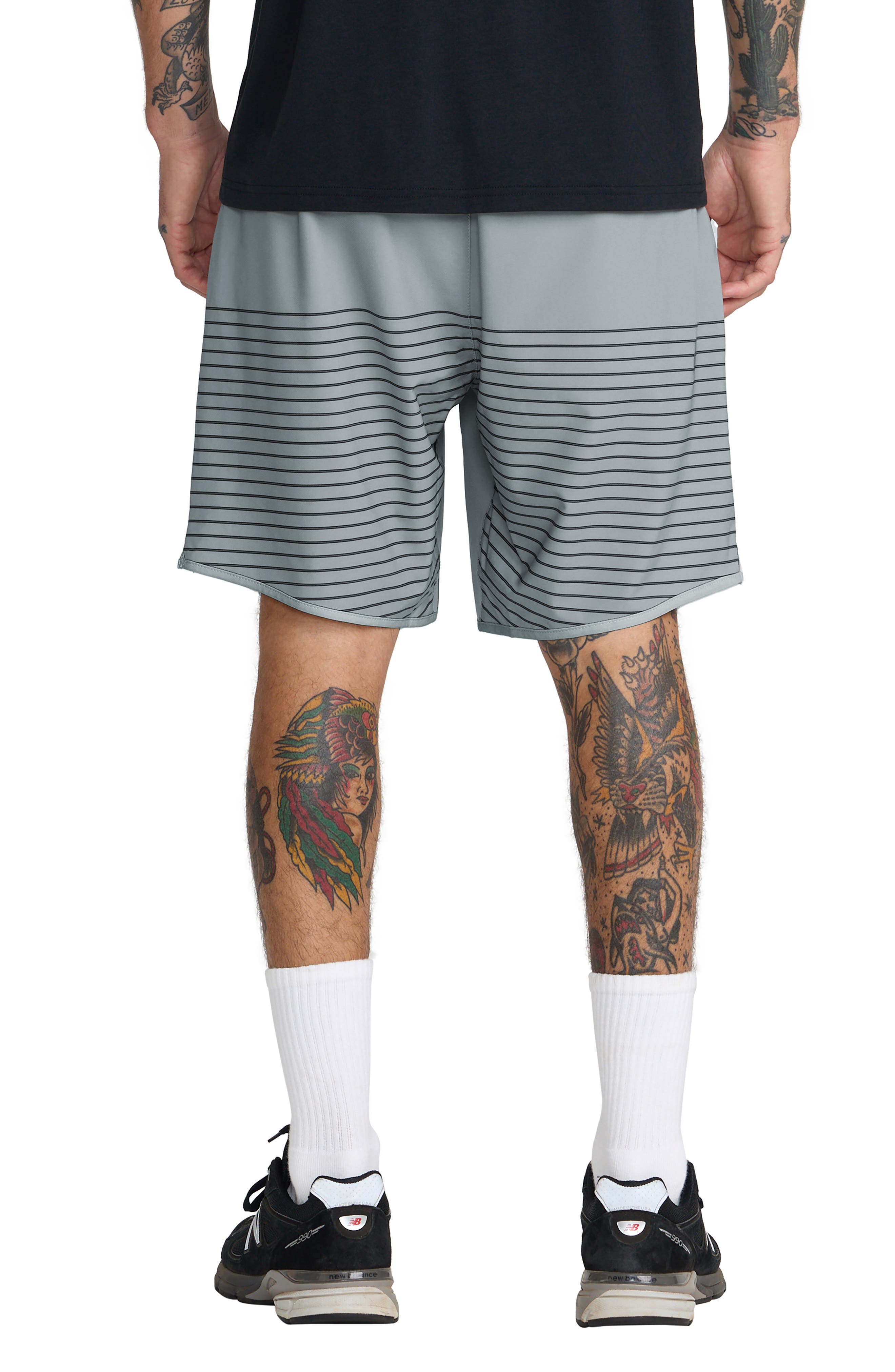 Yogger Stretch Shorts - image 4