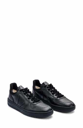 Veja V-10 Lace Up Sneaker