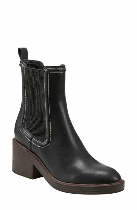 Bandolino Enisy Chelsea Boot