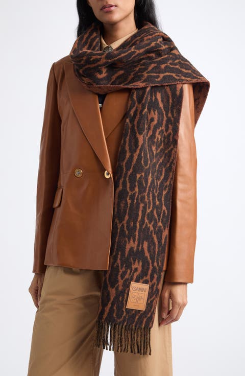 Leopard Jacquard Wool Scarf