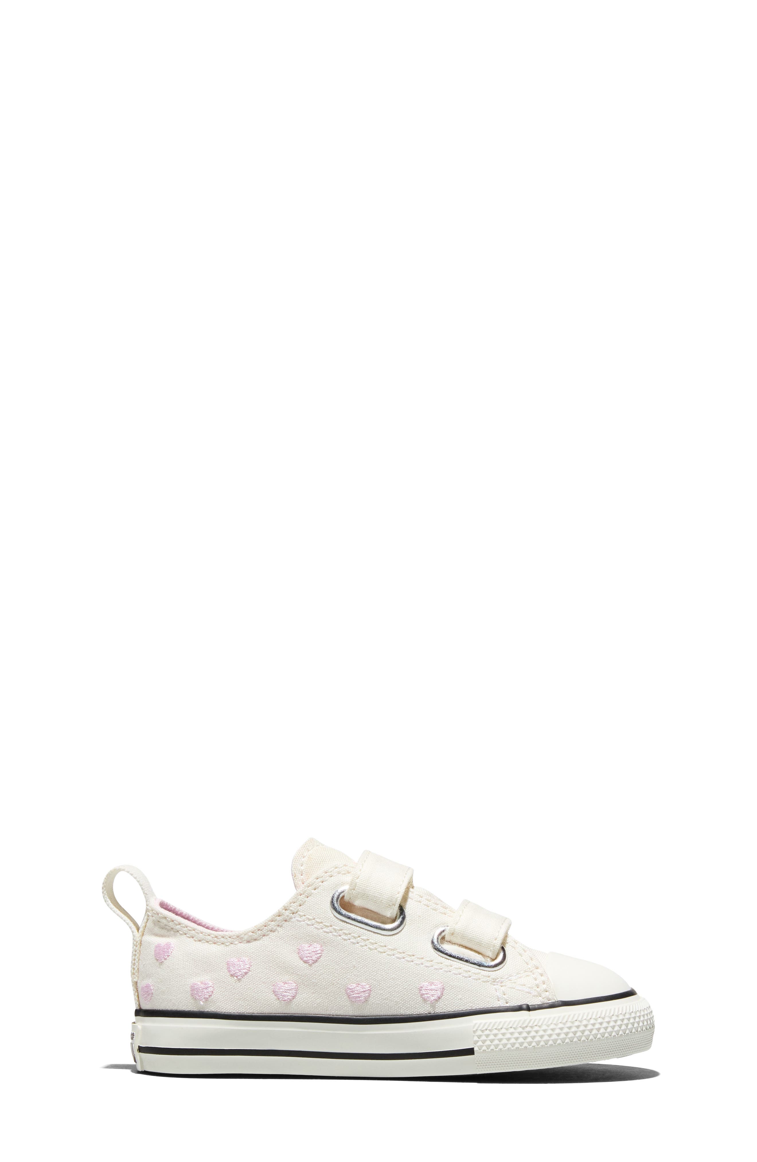 Converse Kids
 Chuck Taylor<sup
®</sup
 All Star<sup
®</sup
 2V Sneaker, Alternate, color, Vintage White/ New Found Bloom