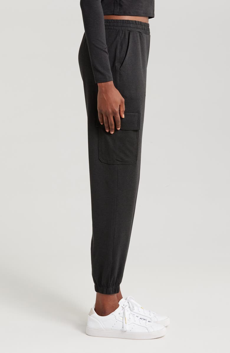 Vuori Boyfriend Cargo Joggers, Alternate, color, Black Heather