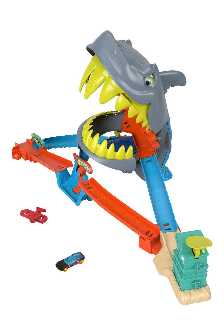 City Shark Chomp Beach™ Playset, Alternate, color, ASST