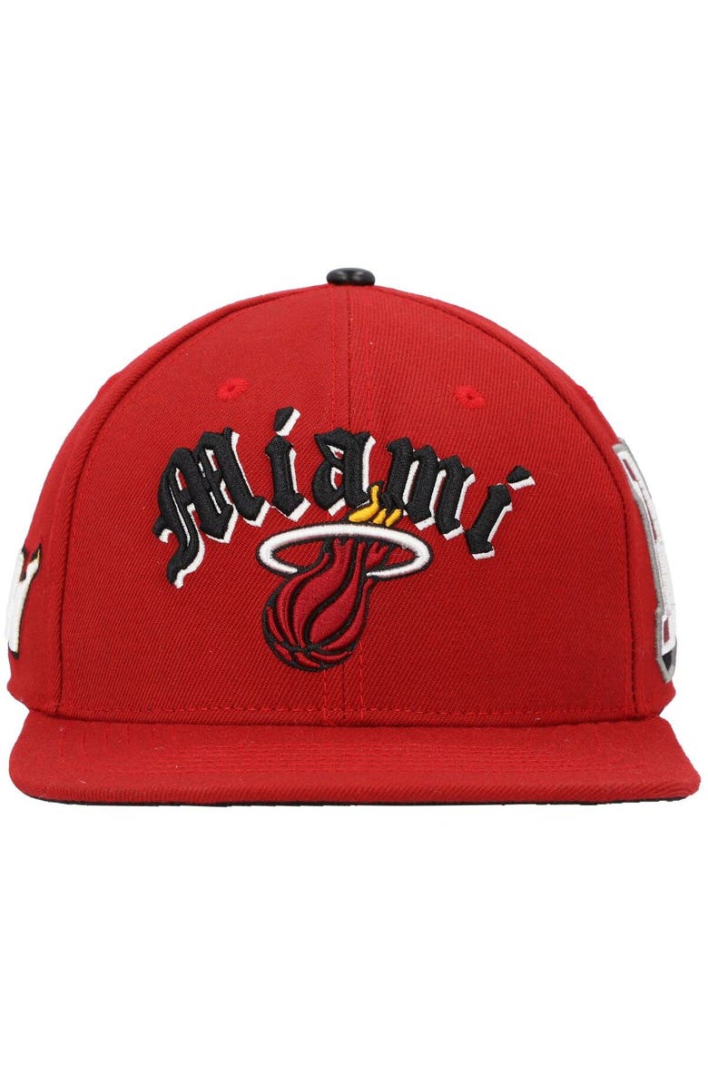 PRO STANDARD Men's Pro Standard Red Miami Heat Old English Snapback Hat, Alternate, color, 