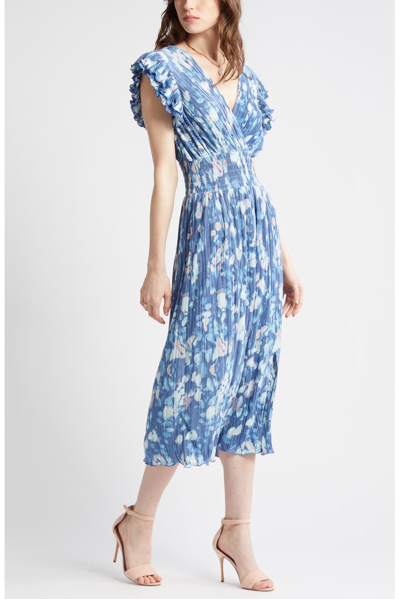 Flutter Sleeve Plissé Midi Dress, Alternate, color, BLUE FADE FLORAL