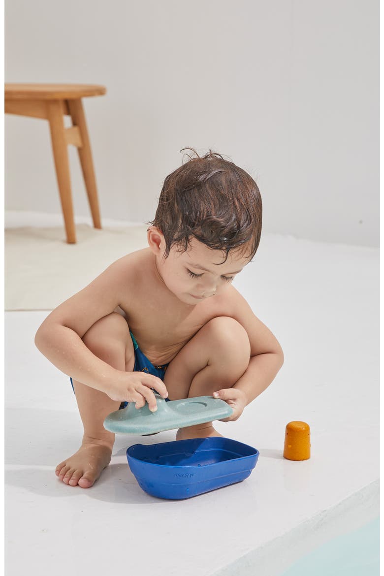 Tugboat Bath Toy, Alternate, color, ASSORTED