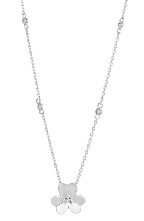 Clover Pendant Necklace