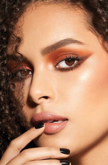 Naked Heat Eyeshadow Palette