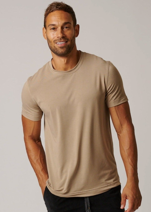 Leisure Lab Everyday T-shirt In Dune