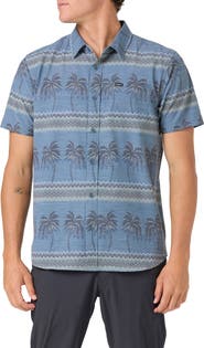 O'Neill UPF Slub Standard Short Sleeve Performance Button-Up Shirt