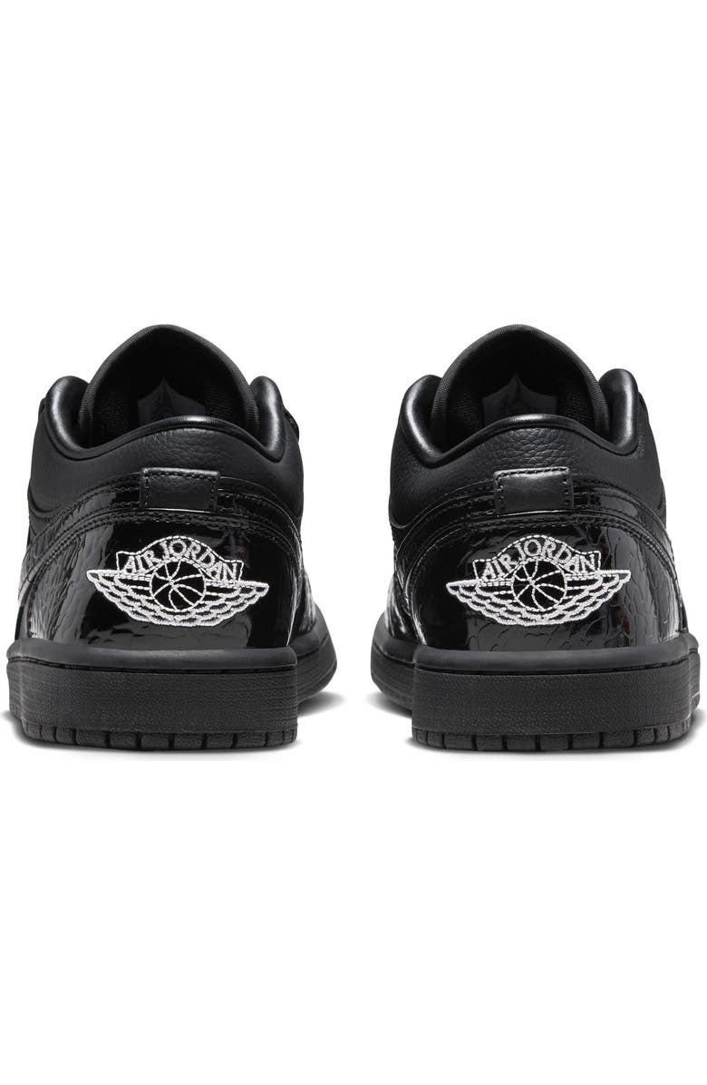 Jordan Air Jordan 1 Low SE Basketball Sneaker, Alternate, color,