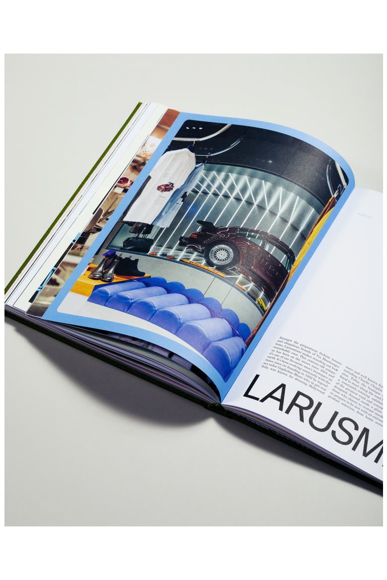 Type 7 Guide to Milan Book, Alternate, color, Green