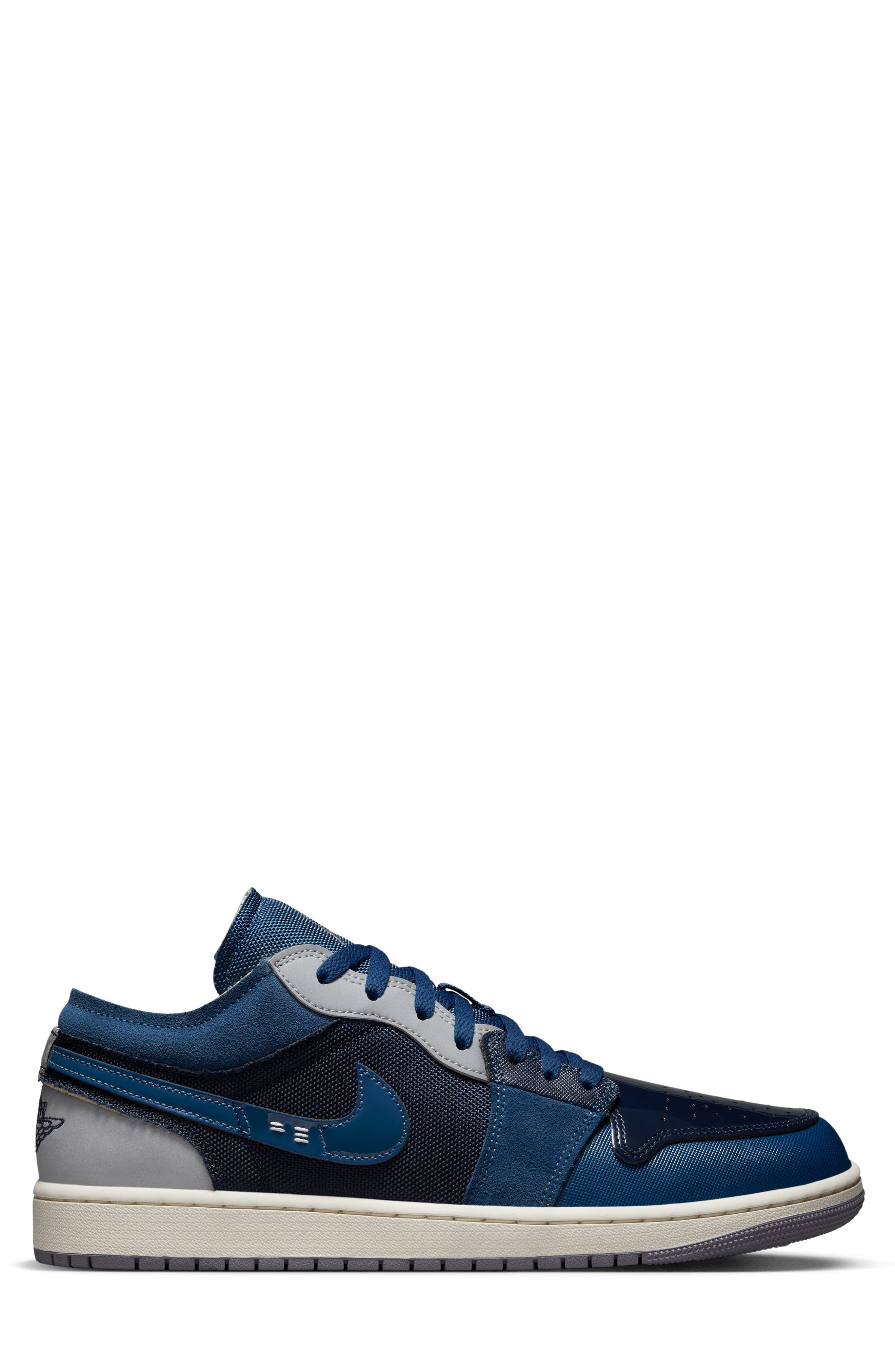 Jordan Air Jordan 1 Low SE Craft Sneaker, Alternate, color, 