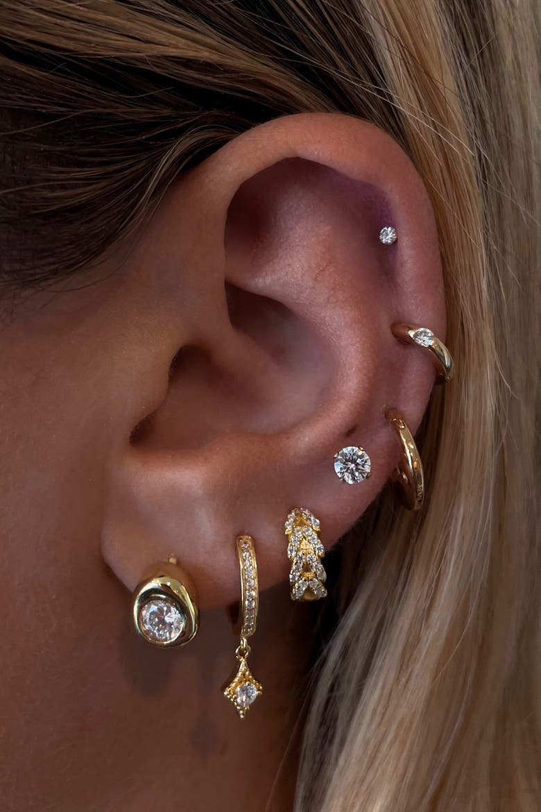 Daphne Earrings, Alternate, color, Gold