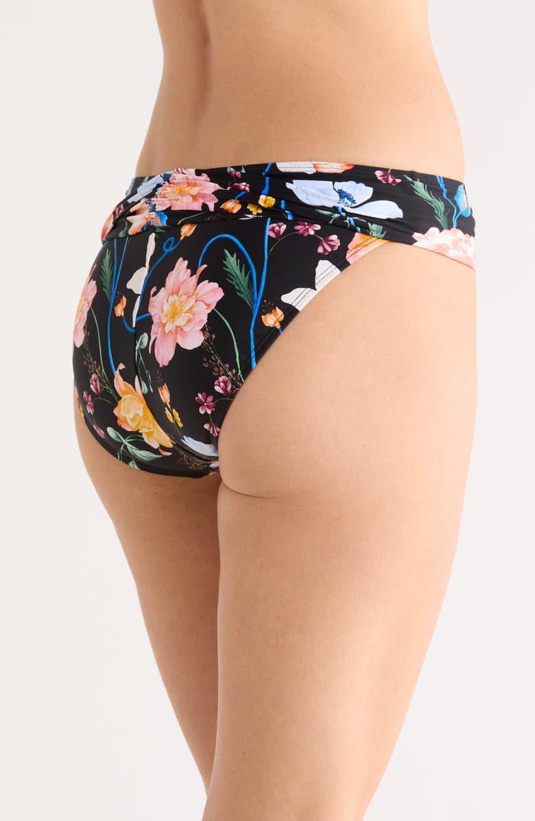 JANTZEN Julie Hipster Bikini Bottoms, Alternate, color, Black