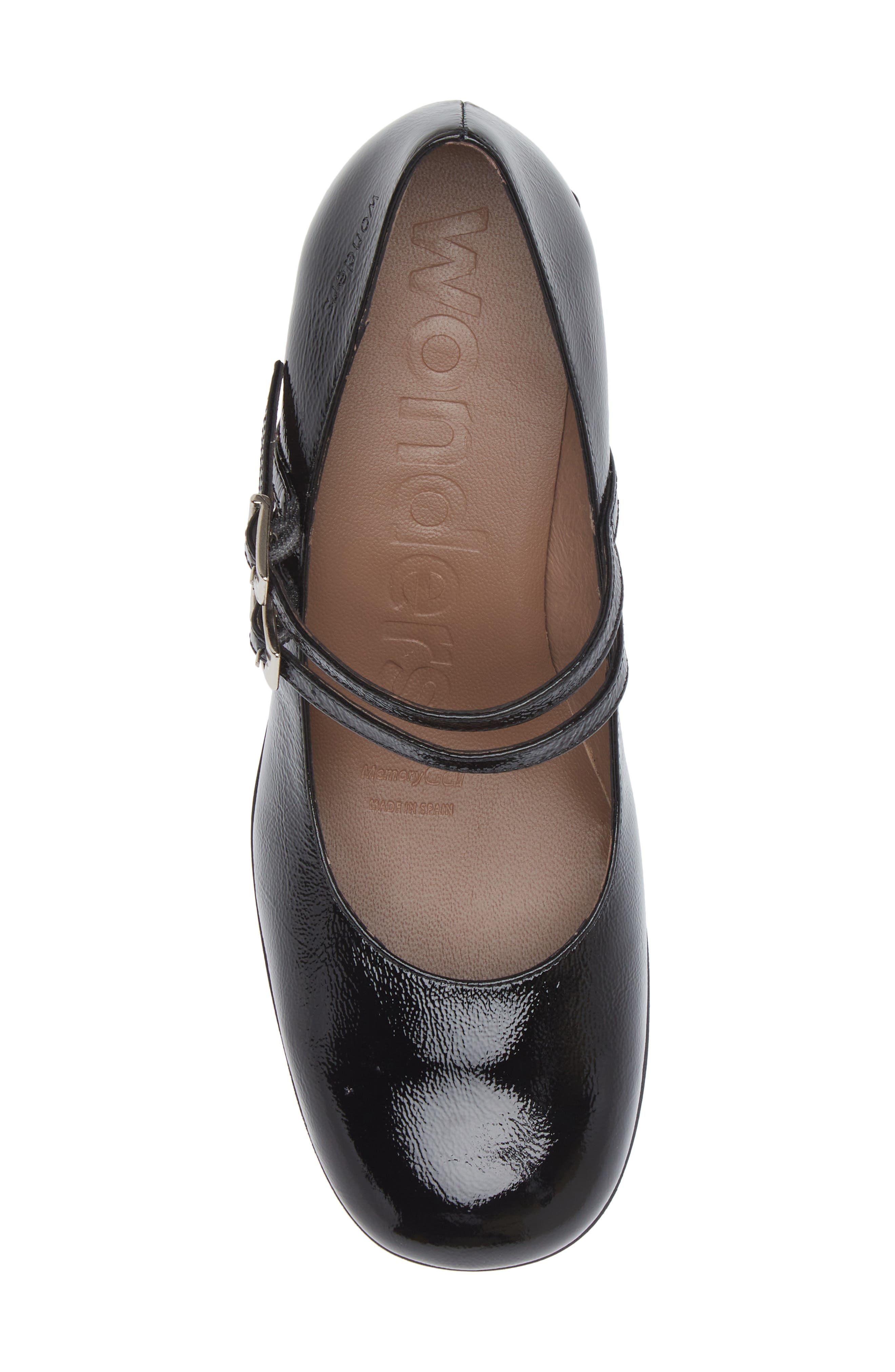 Wonders Mary Jane Pump, Alternate, color, Black Patent Leather