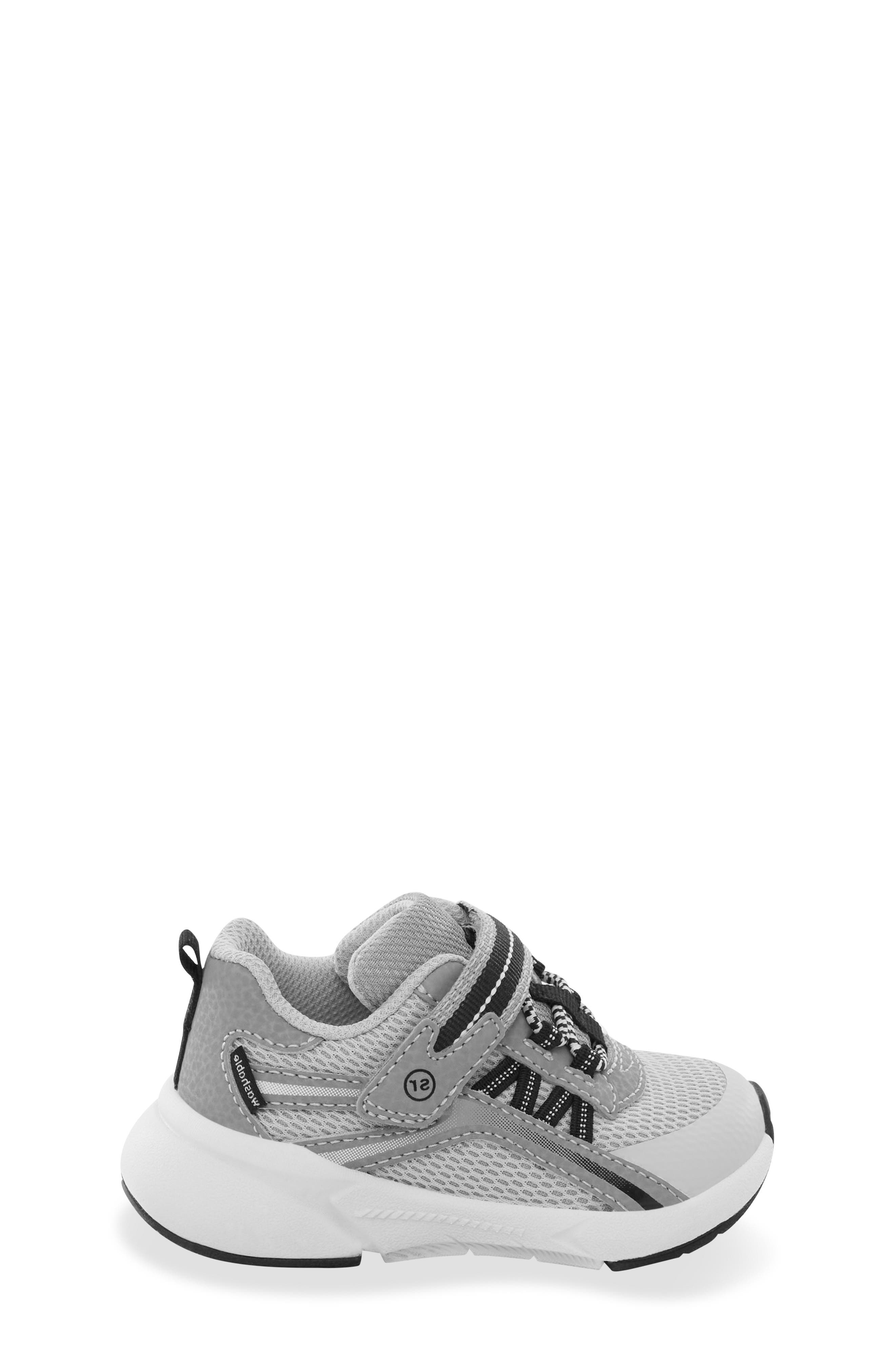 Stride Rite Kids' Made2Play<sup>®</sup> Journey 3.0 Sneaker, Alternate, color, Grey