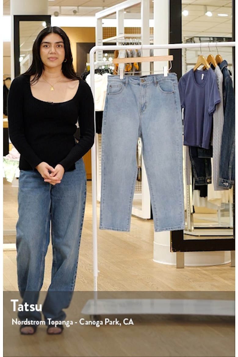 Heidi Straight Leg Crop Jeans video