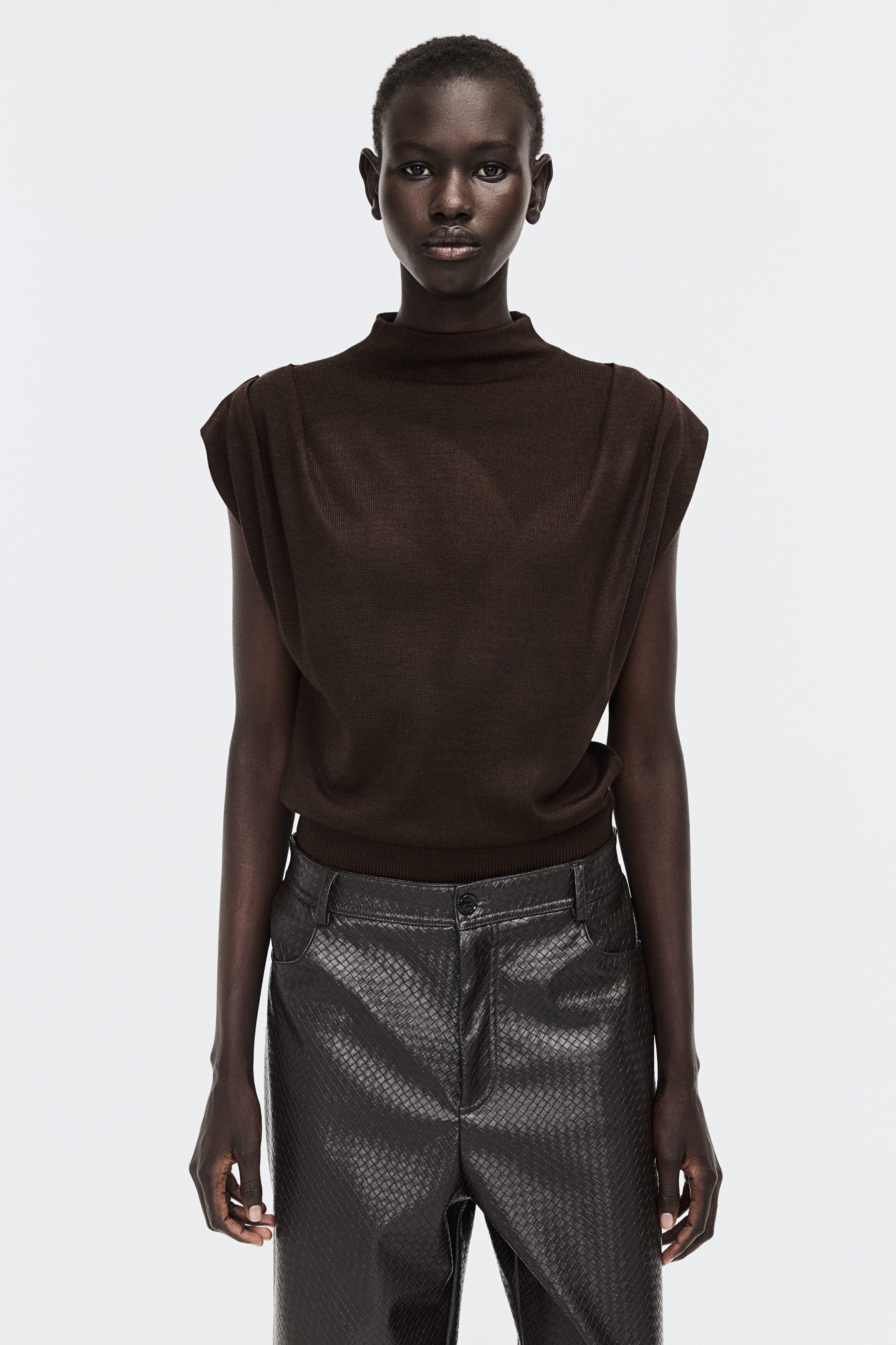 Fine-knit Top - image 2