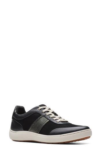 Clarks ® Nalle Fern Sneaker In Black