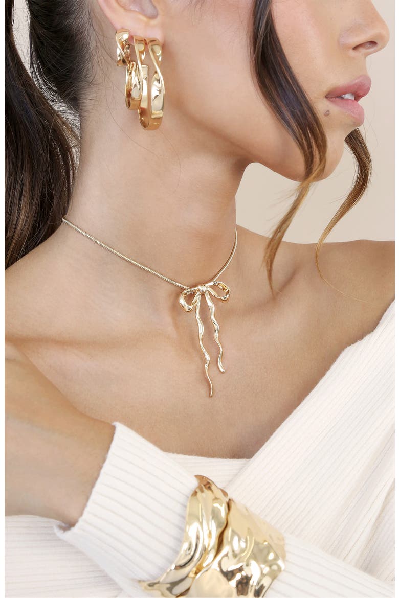 Bow Organica Pendant Necklace, Alternate, color, GOLD