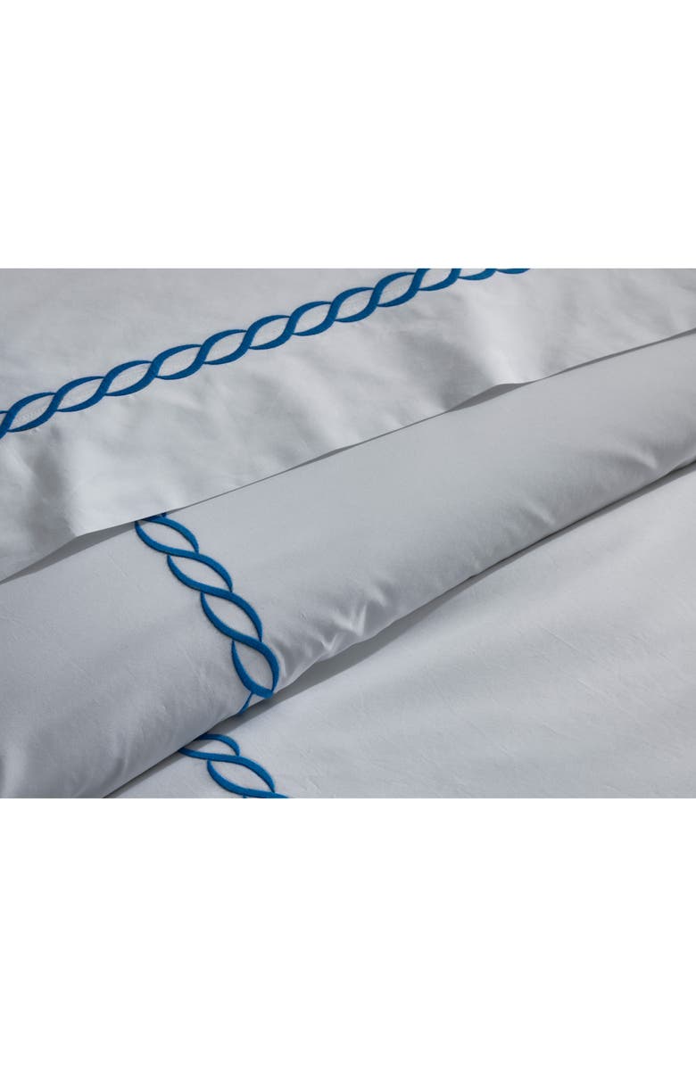 Matouk Classic Chain Set of 2 Pillowcases, Alternate, color, Silver