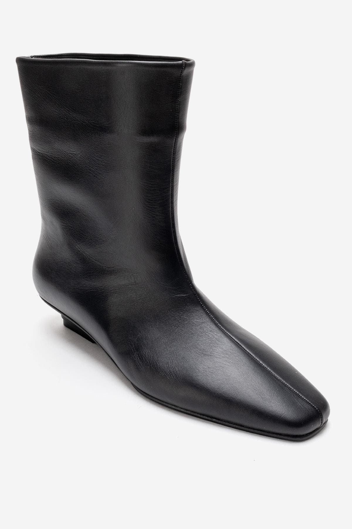 Forever & Always Shoes Nacho Leather Ankle Boot, Alternate, color, Black